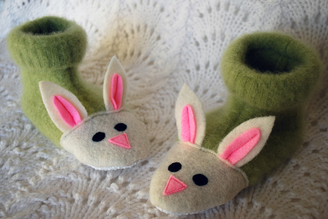 Kid's felted wool bunny slippers free sewing pattern recycled craft ideas