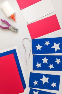 Patriotic Patriotic American flag banner DIY