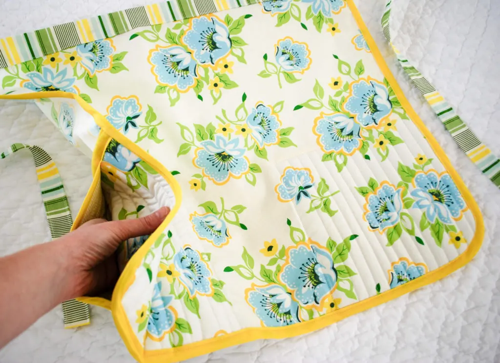 Pot Holder Pocket {Tutorial} - Samelia's Mum