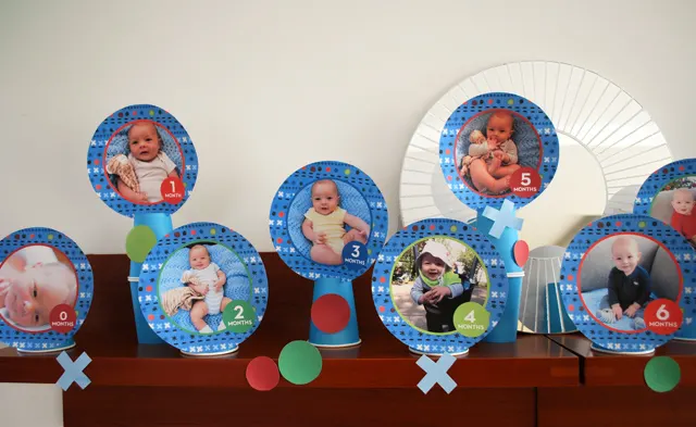 Baby month-by-month photo idea {for a 1st birthday party ...