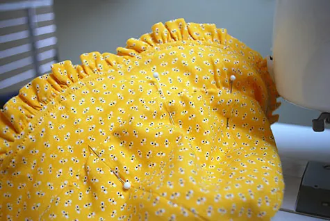 Baby sunhat hat with ruffles and ties free sewing pattern and DIY tutorial