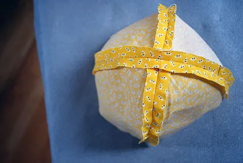Sewing a baby bonnet hat crown