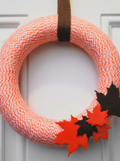 Easy fall wreath: Baker's twine fall wreath