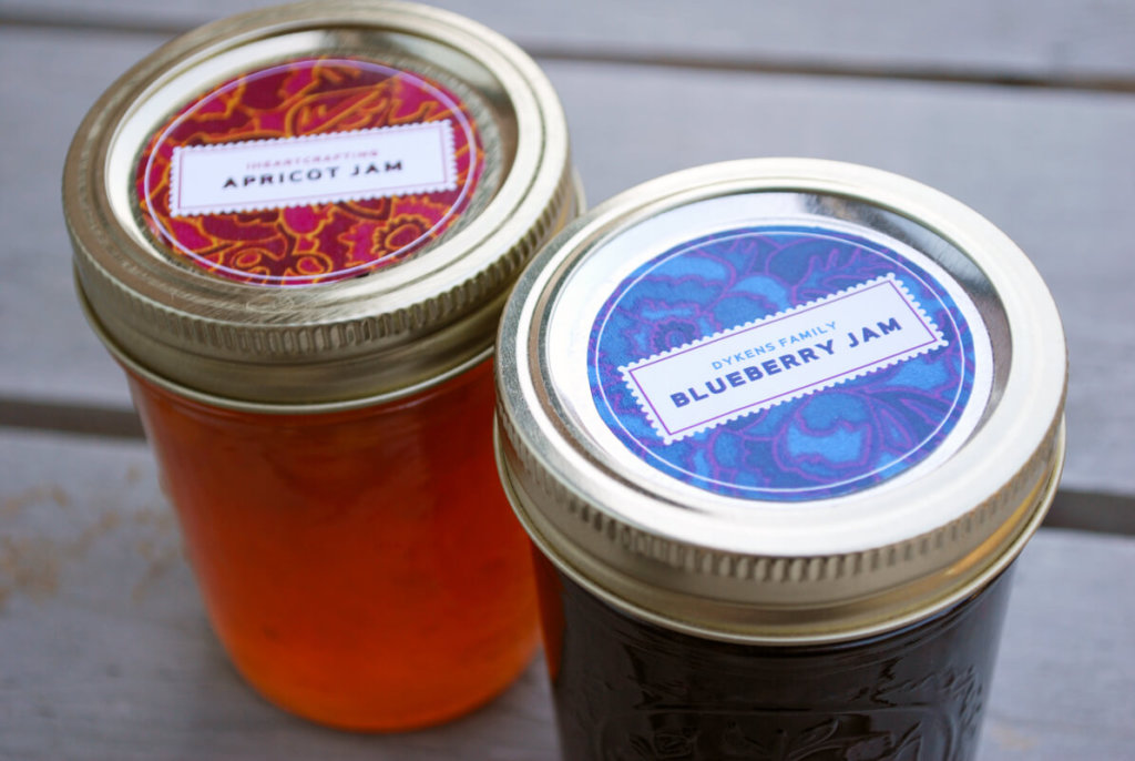 Printable canning labels on mason jars