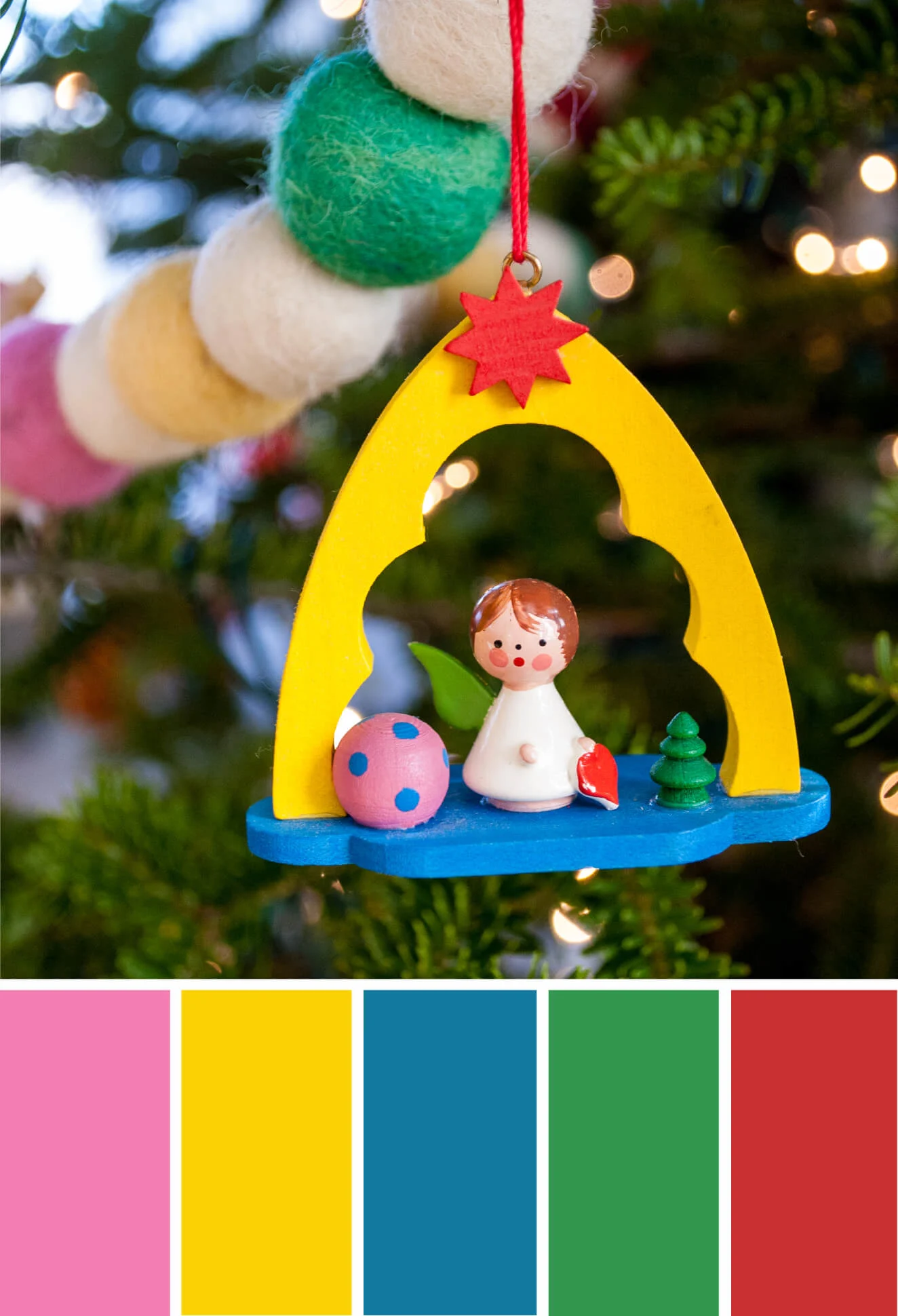 Christmas color palette with a little bit of pink! It's inspired by wooden German Christmas ornaments. Try this pink, yellow, blue, green and red color palette on your Christmas decorations, wreaths, Christmas cards, gift wrapping and more #Colorize #ABColorPalette #spon #colorpalette #colors