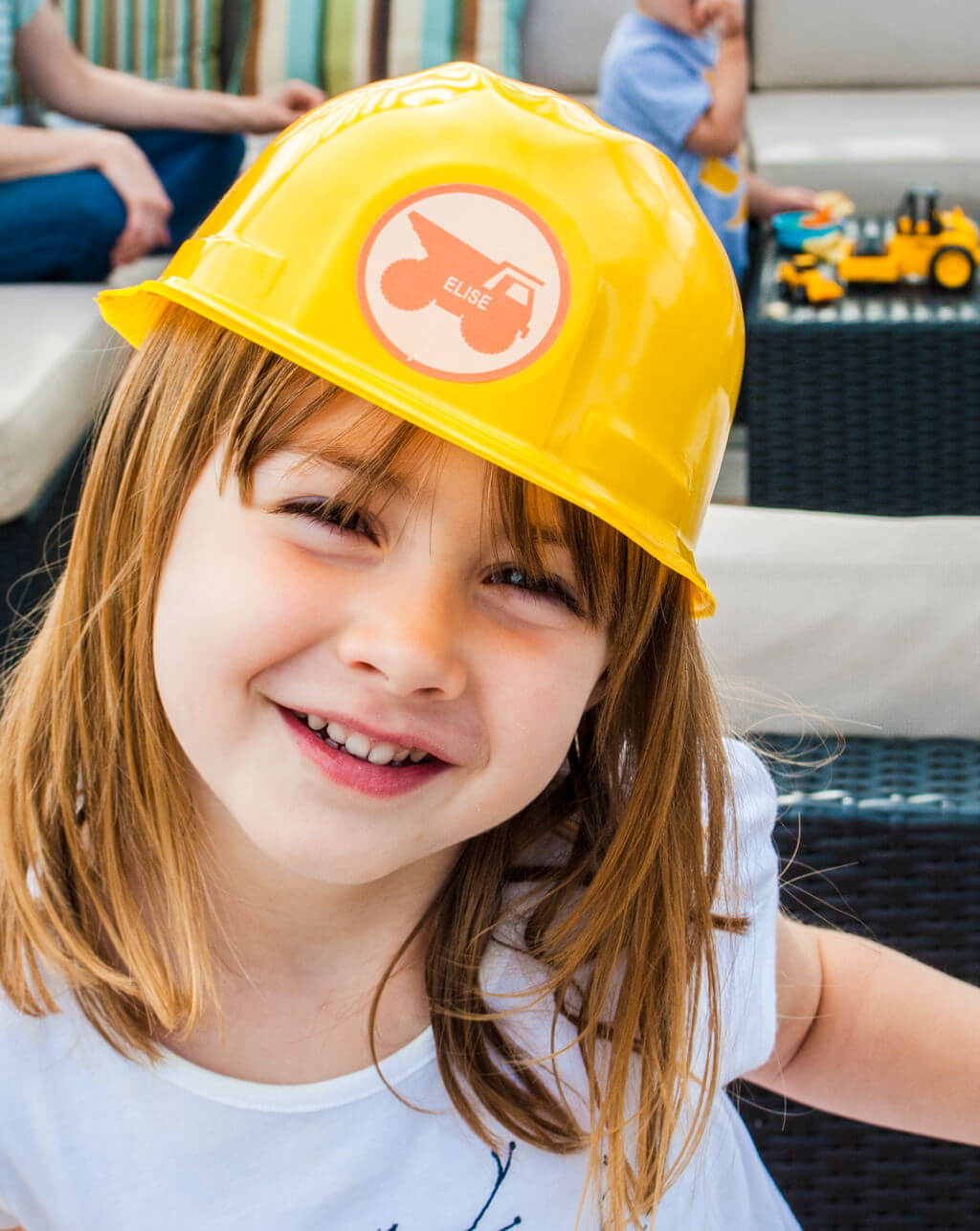 Construction hat for kids party favor - personalized