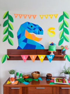 DIY dinosaur birthday party decorations