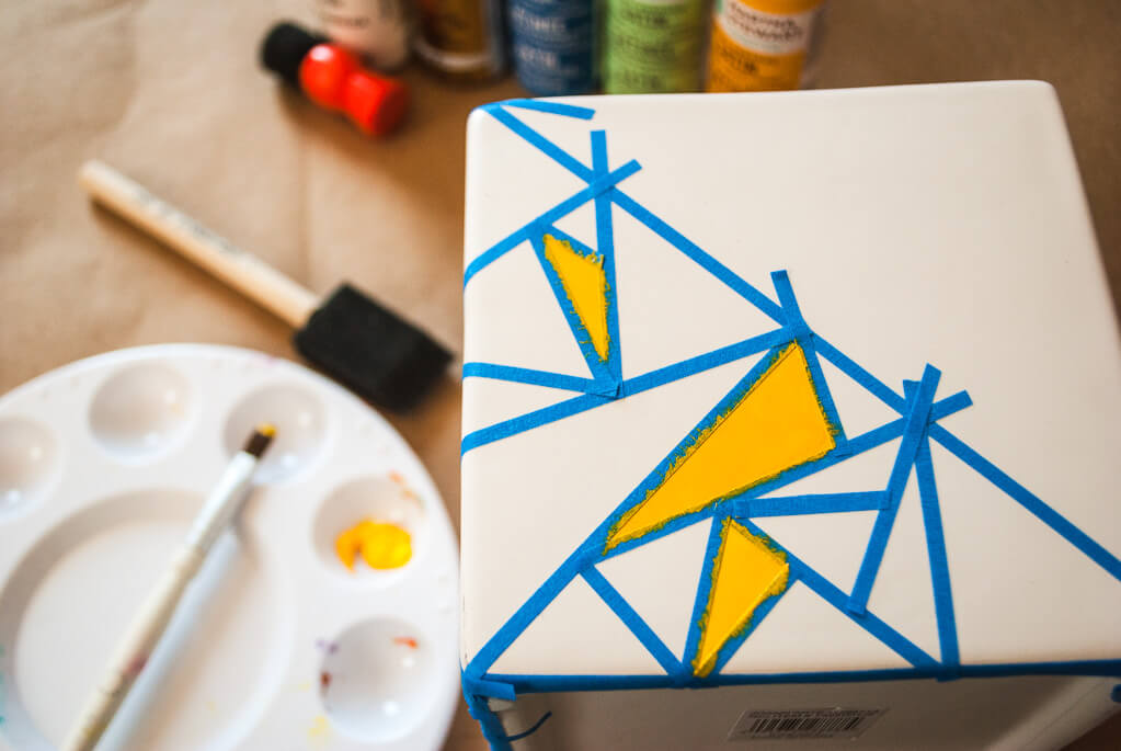Painting triangles on plant pots