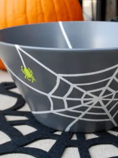 DIY Halloween candy bowl for trick-or-treat