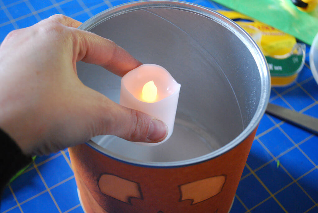 How to make DIY Halloween luminaries and lanterns