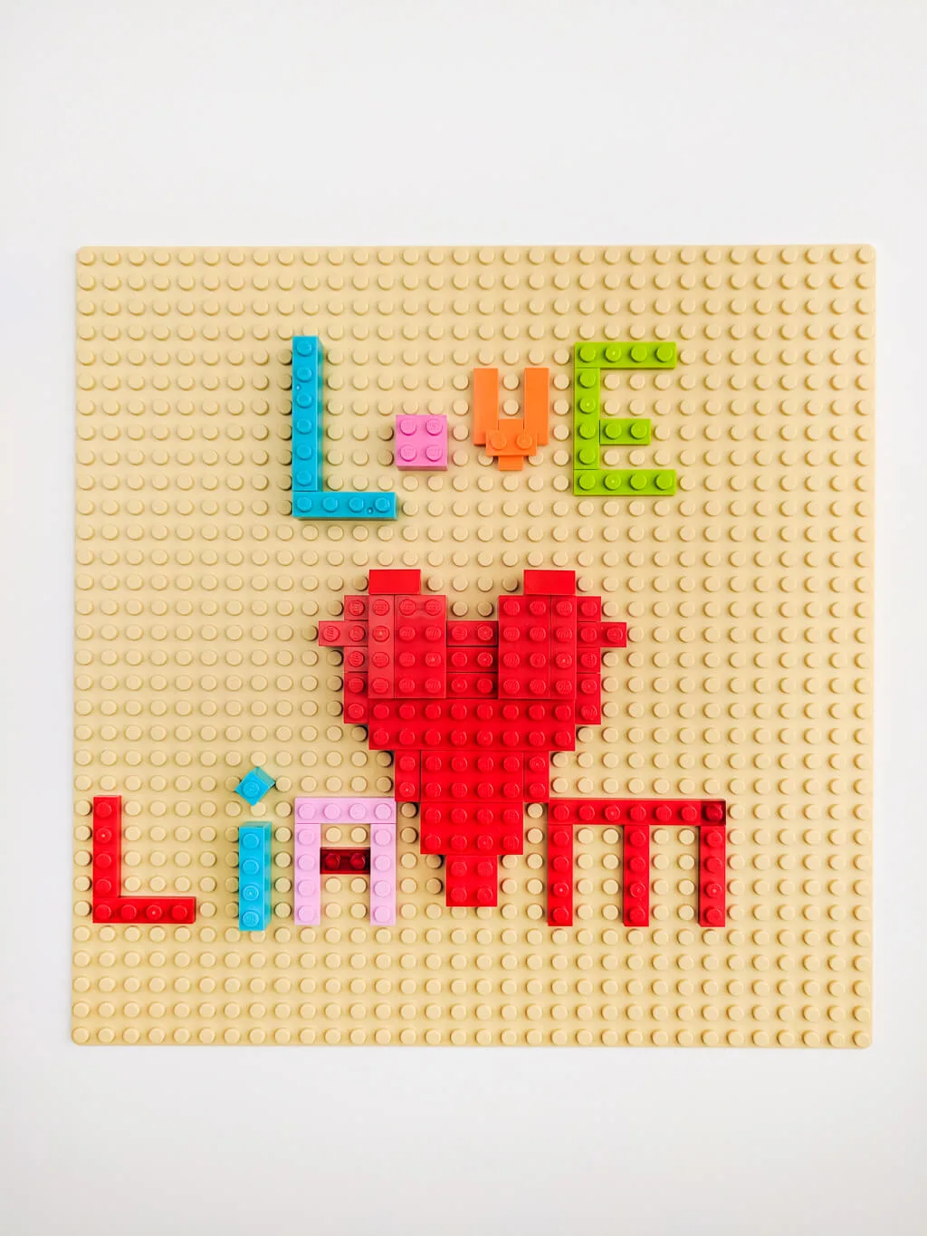 Easy LEGO valentine idea