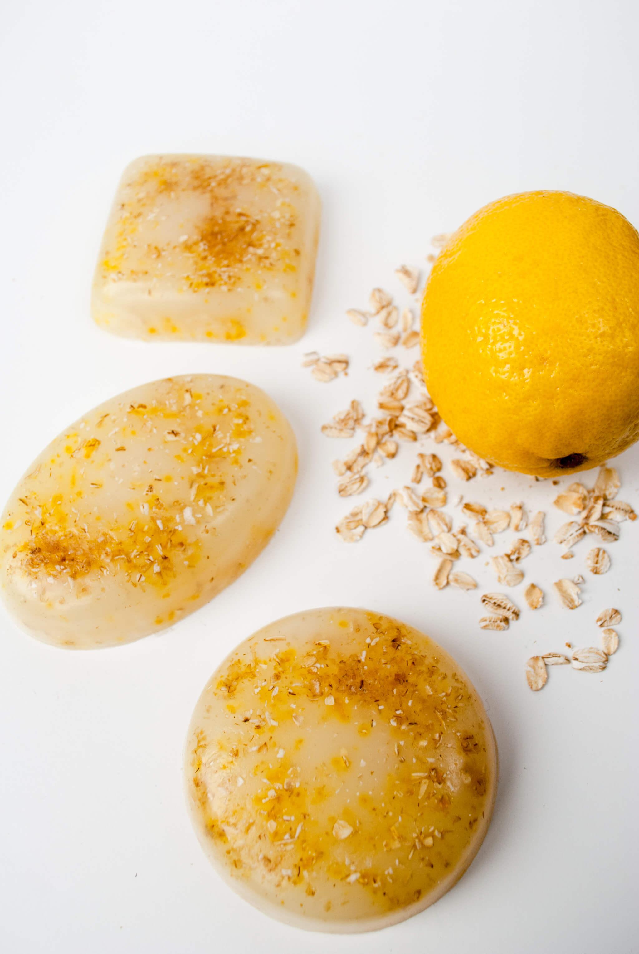 DIY Oatmeal and Lemon Soap. Make this easy 'melt and pour' soap as a DIY gift for Christmas or Mother's Day.