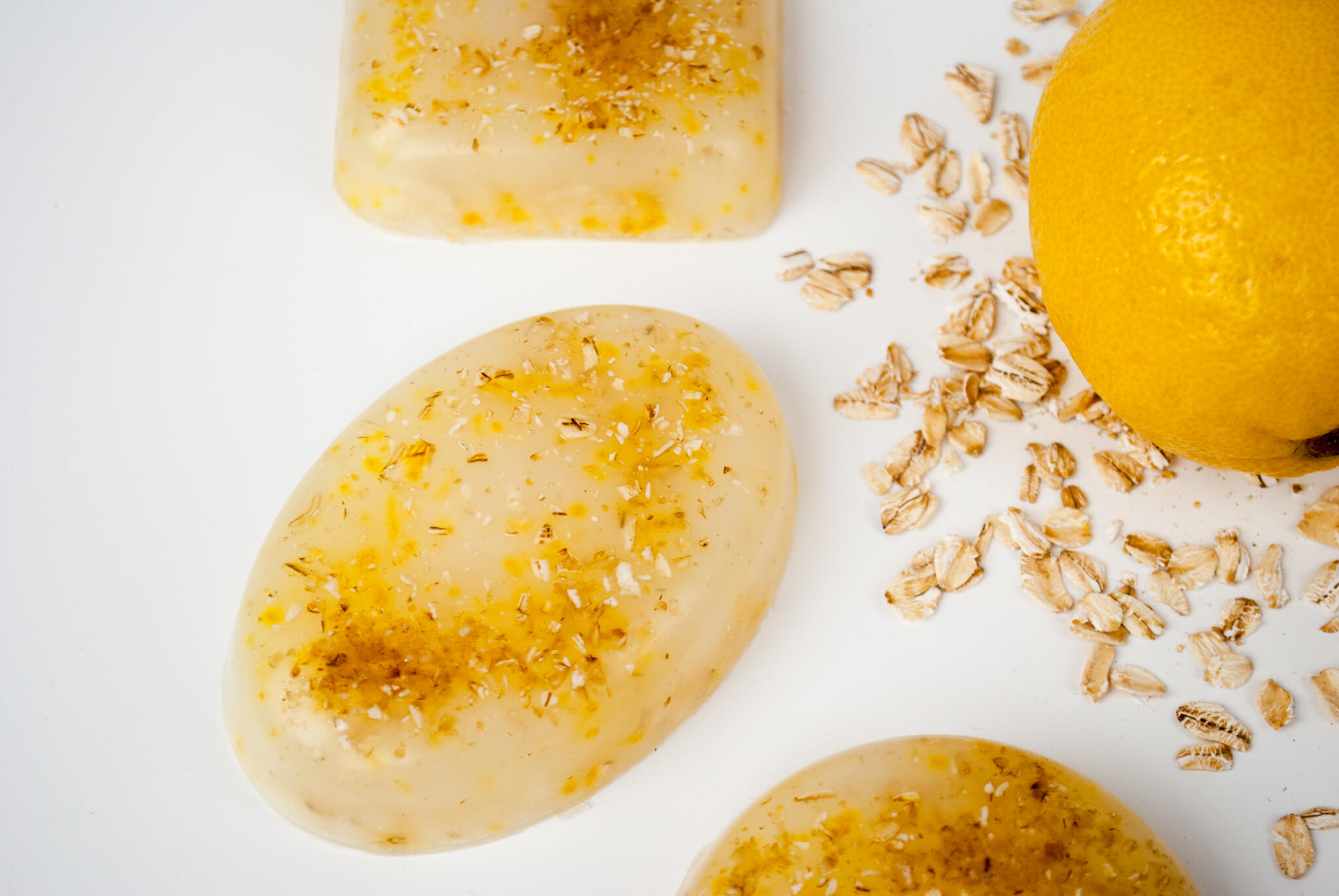 DIY Oatmeal and Lemon Soap. Make this easy 'melt and pour' soap as a DIY gift for Christmas or Mother's Day.