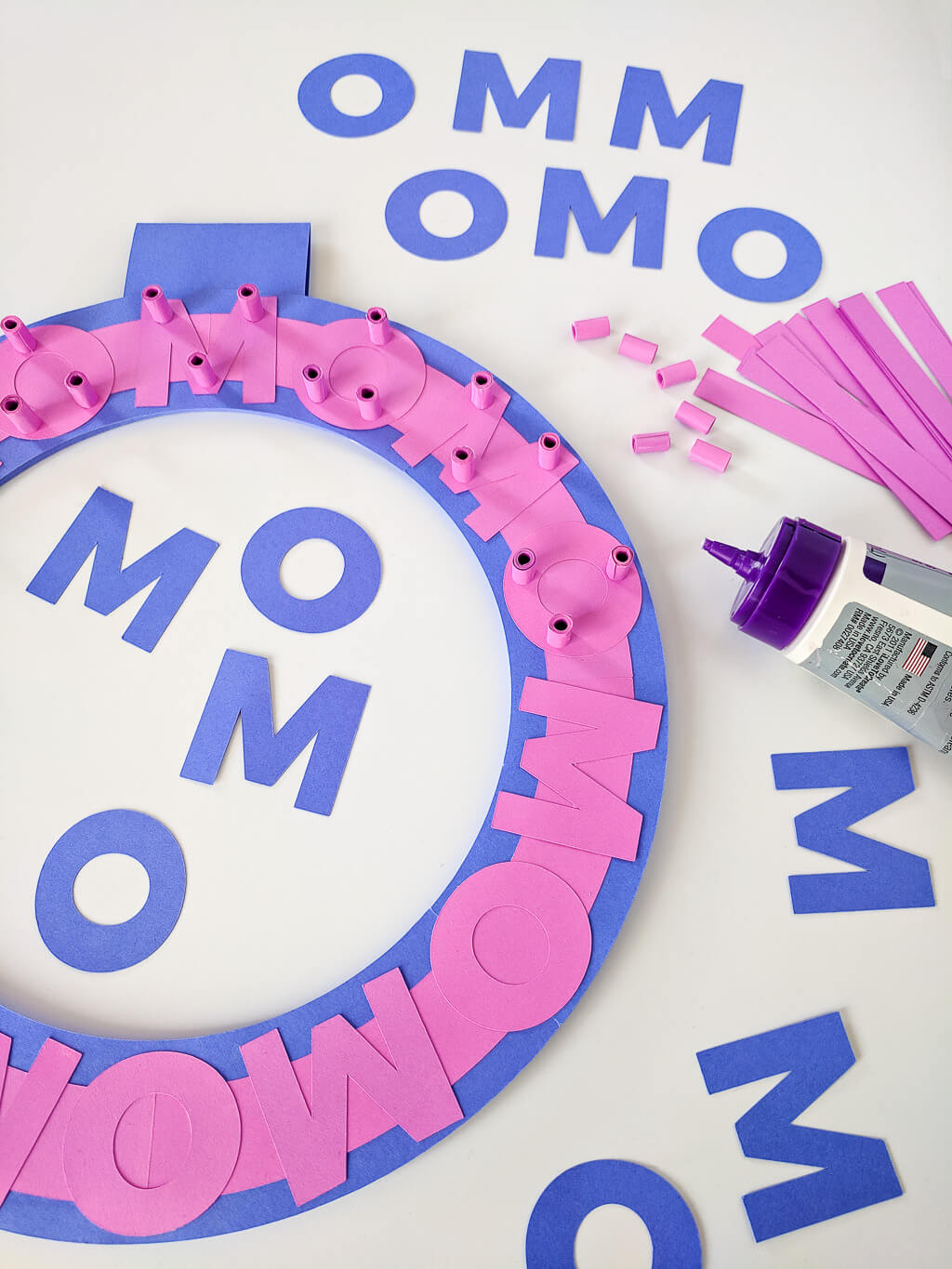 How to make a Mother's Day wreath