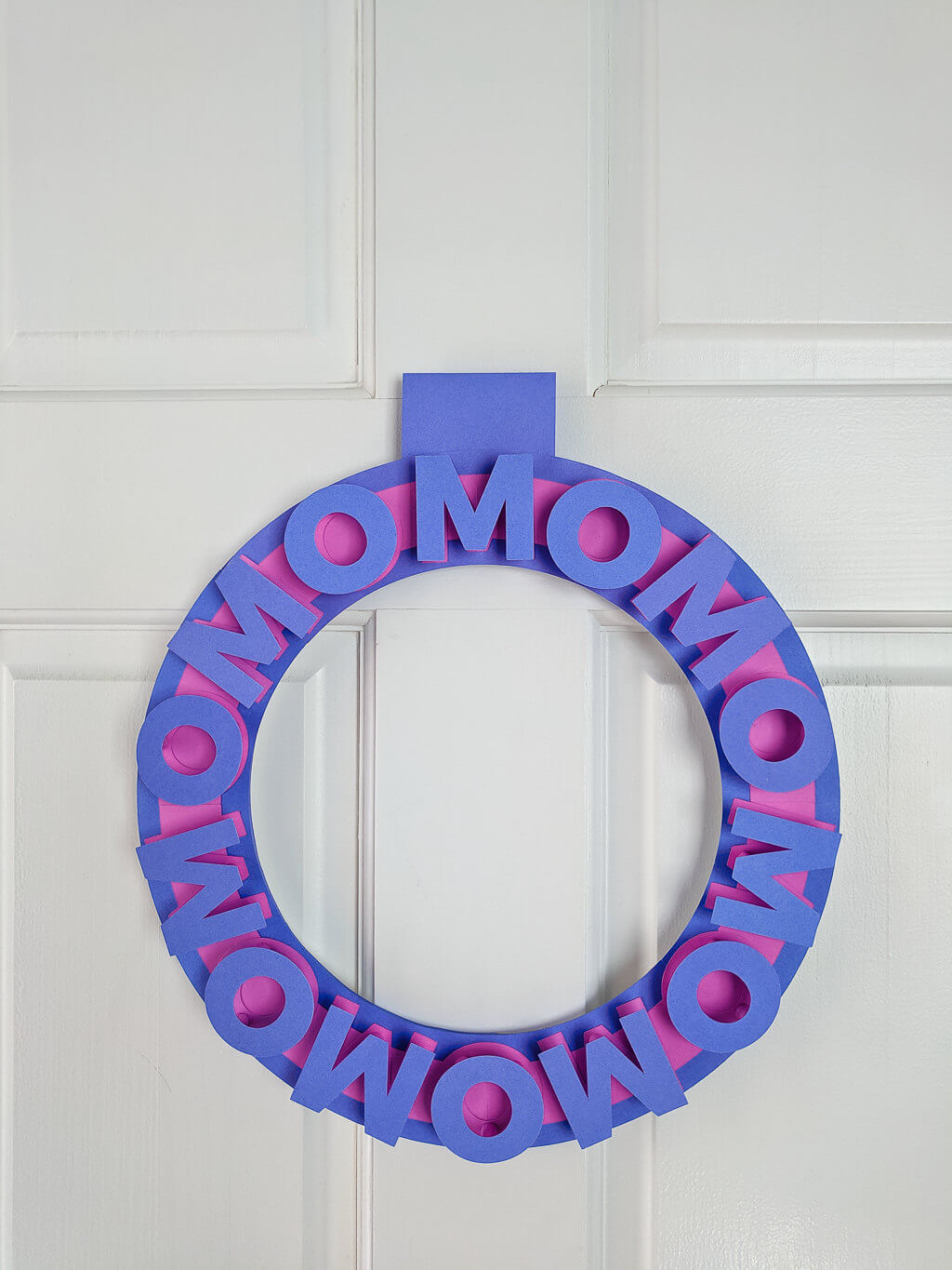 DIY Mother's Day wreath with simple 3D effect