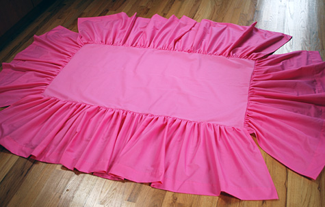 Directions to Make a Dust Ruffle | eHow.com
