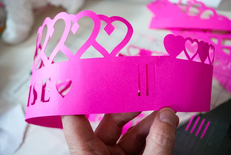 How to make DIY Personalized Crowns for a Princess Birthday Party @merrimentdesign