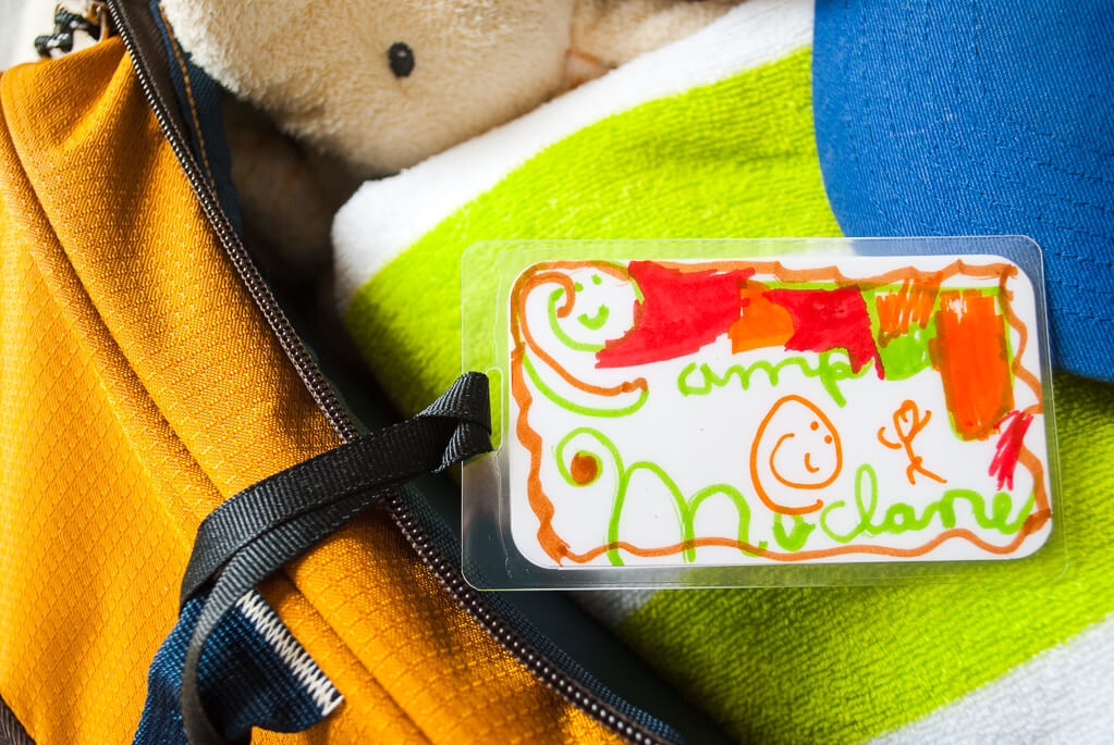 How to make your own personalized luggage tag