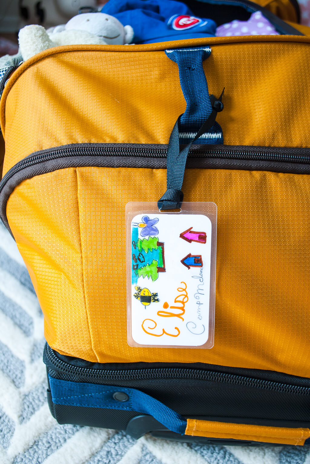 Easy DIY summer camp luggage tag. Super cute and less than $2 to make in under 30 minutes!