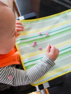 DIY wipeable baby placemat great for clip on high chairs (free sewing pattern)