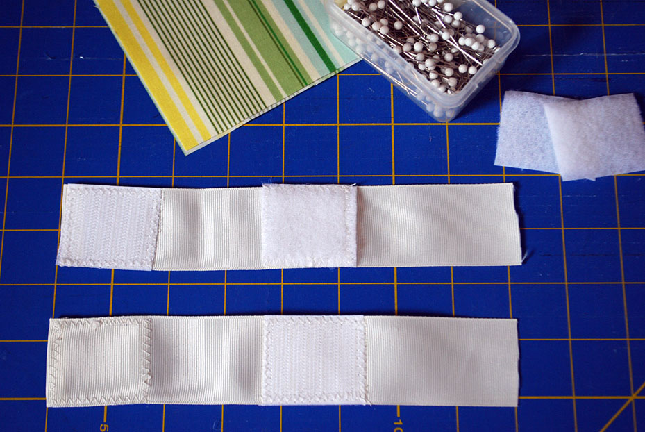 DIY Washable Baby Placemats Great for Clip-On Chairs free project tutorial