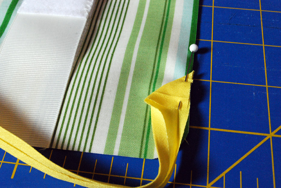 DIY Washable Baby Placemats Great for Clip-On Chairs free project tutorial