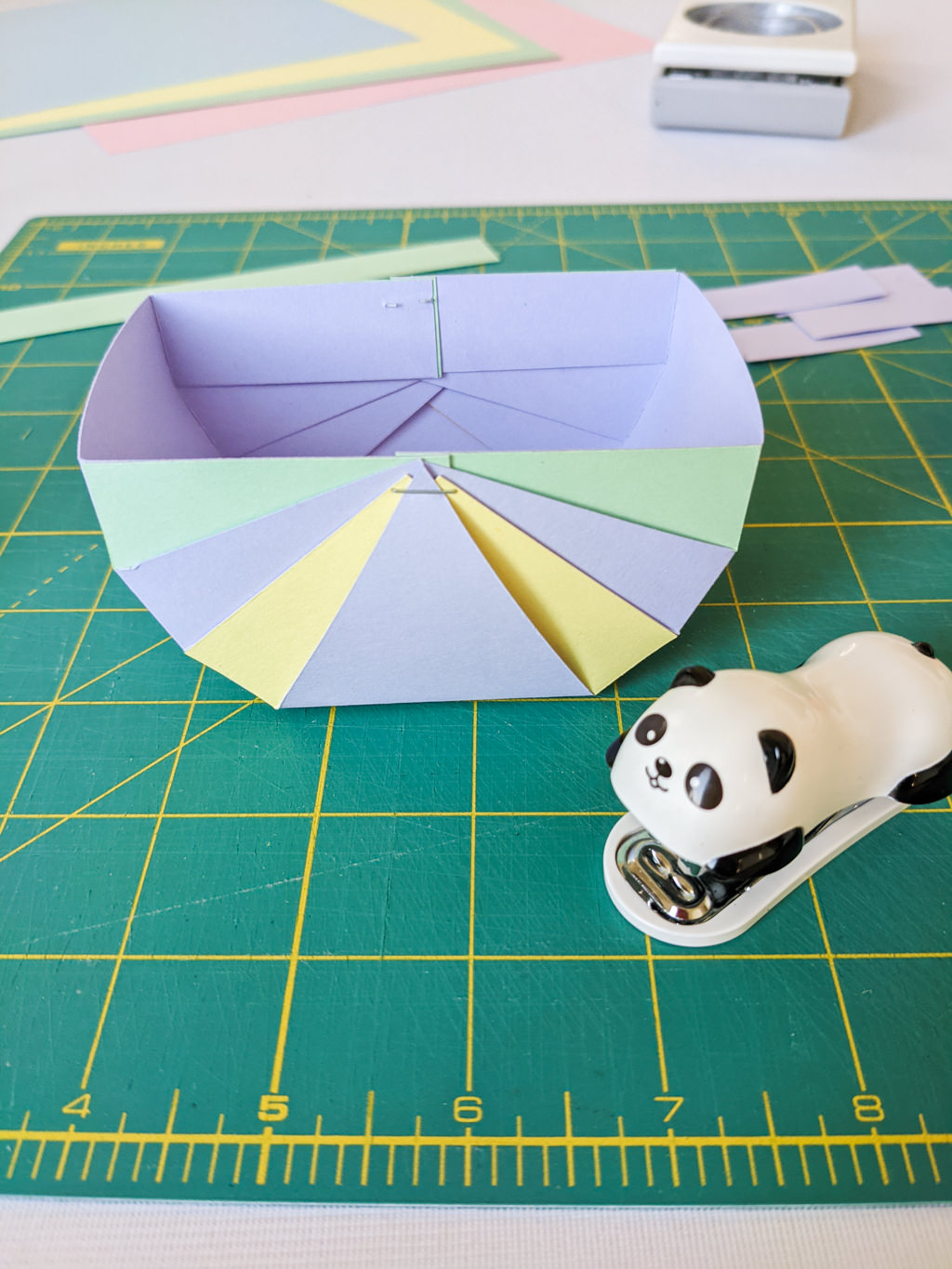 Tiny paper Easter basket craft