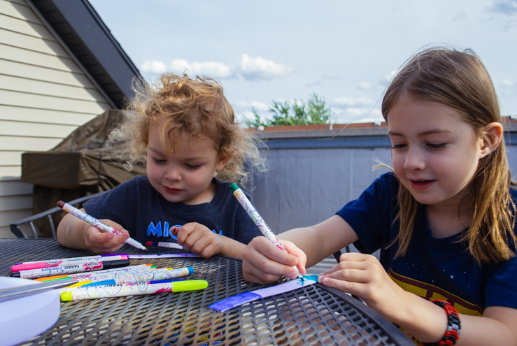 DIY bracelets: Easy craft activity for kids @merrimentdesign