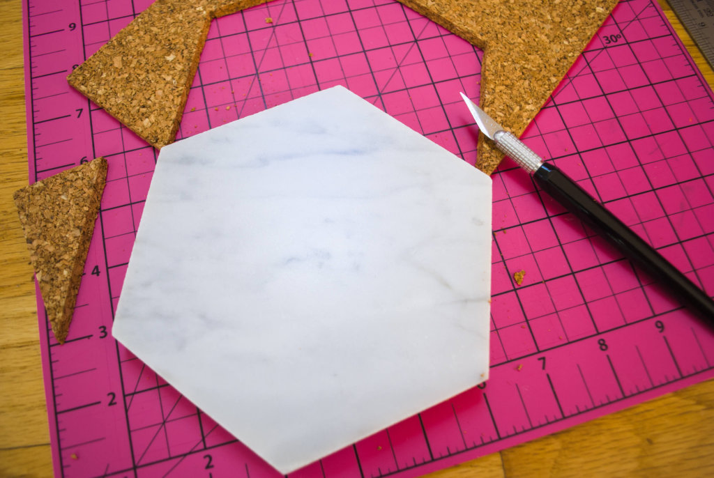 How to make easy DIY hexagon marble coasters - makes a great DIY gift!