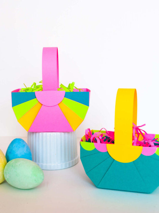 Easy DIY Paper Easter Basket