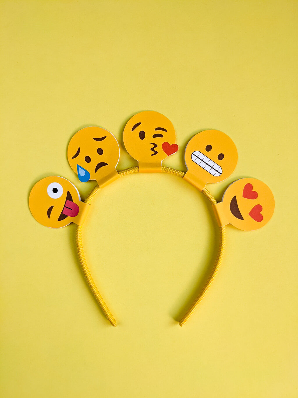 Easy Emoji Halloween Costume DIY Idea 😠🎃 with Printable Headband