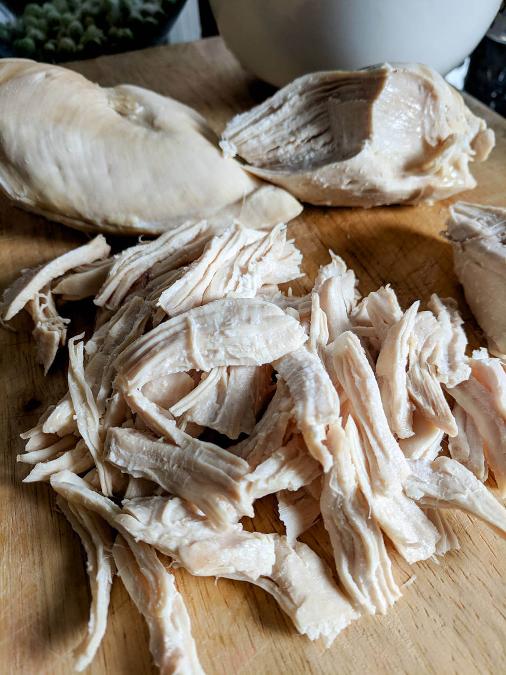 Shredded chicken breasts