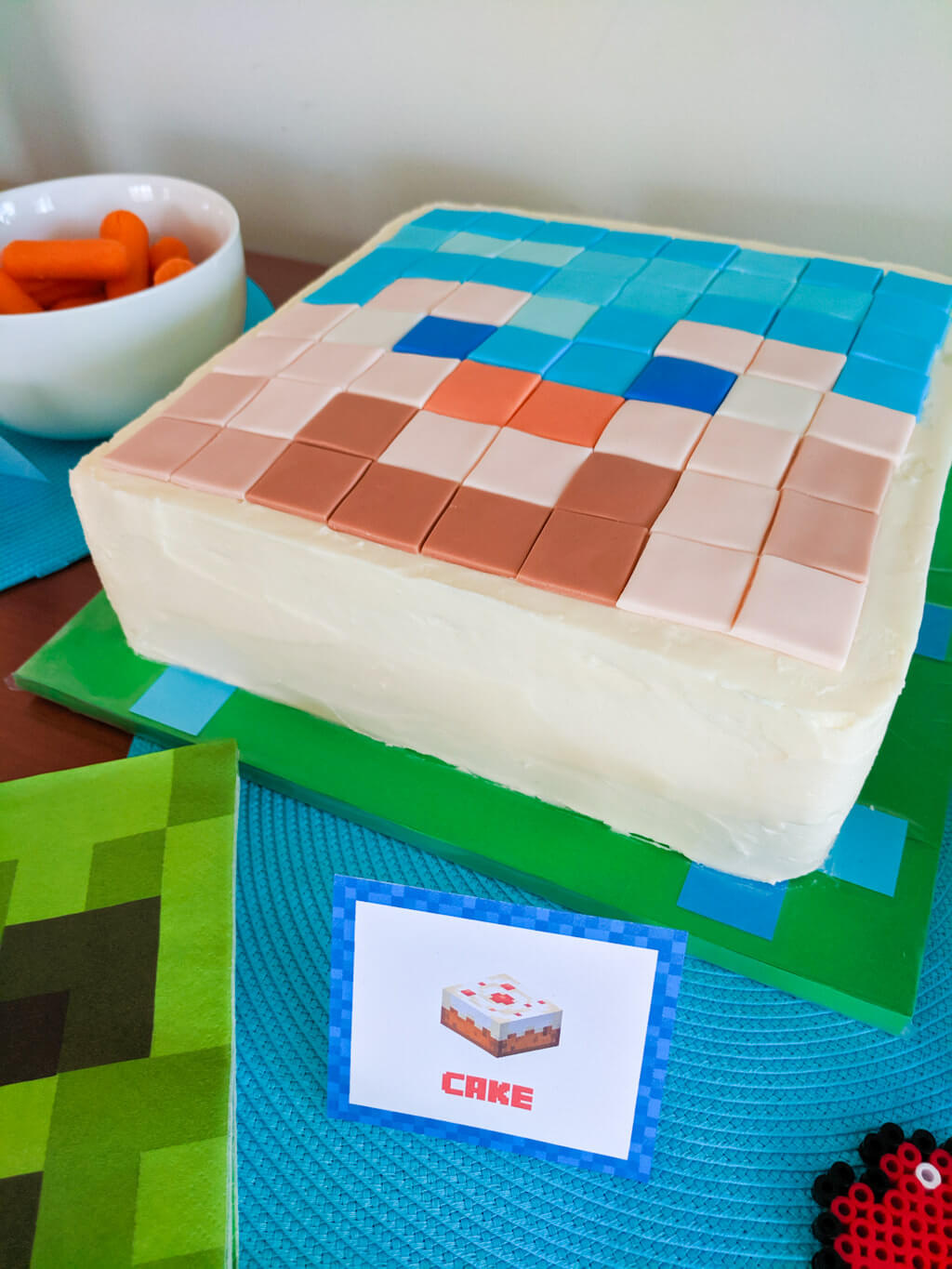 Easy Minecraft birthday cake design idea