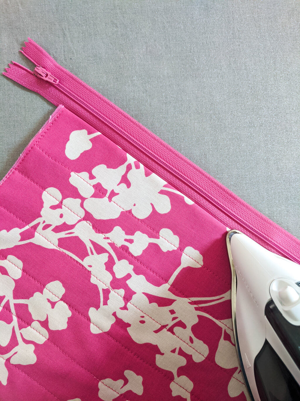 Ironing fabric zipper pouch