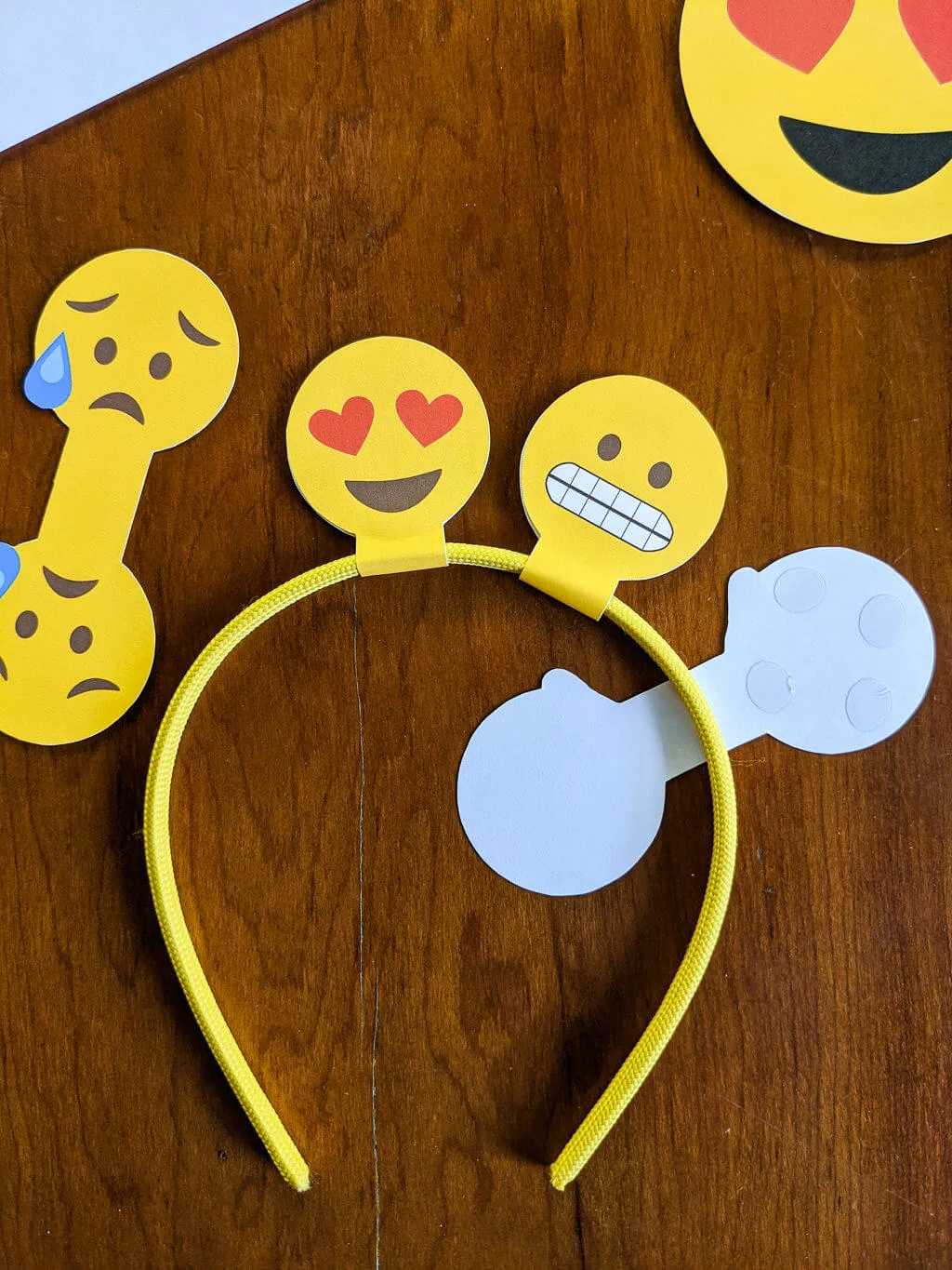 Making a DIY emoji Halloween costume headband