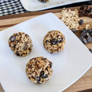 No-bake energy balls recipe - healthy snack for kids