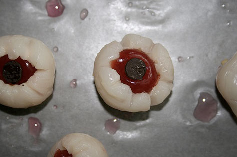 Merriment :: Eyeball lychee ice cubes for Halloween martinis by Emeril channeled by Rachel Pluto