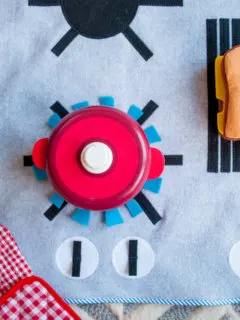 Felt and fleece stove DIY kids play kitchen with detachable felt 