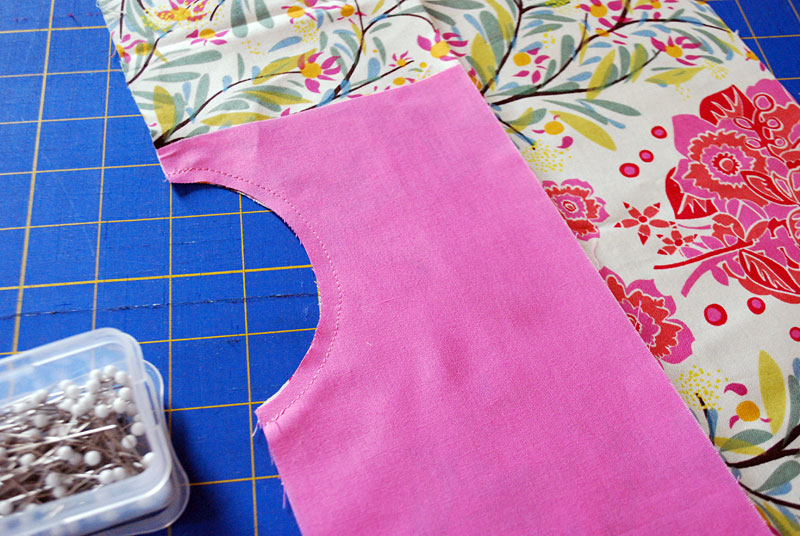 How to make a pillowcase free pattern and tutorial