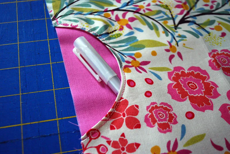 How to make a pillowcase free pattern and tutorial