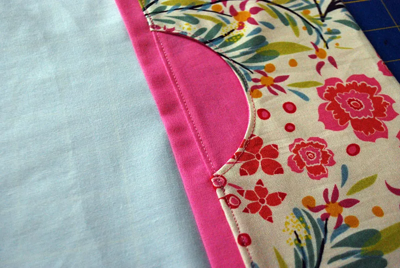 How to make a pillowcase free pattern and tutorial