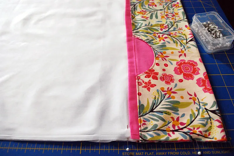 How to make a pillowcase free pattern and tutorial