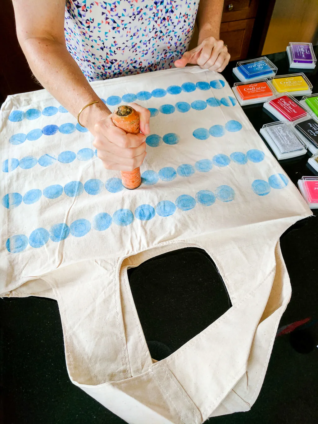 How to fruit and veggie stamp using carrots, lemons, potatoes, onions