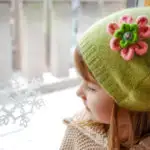 The 15-minute DIY winter hat. This is such a simple DIY Grab a recycled sweater make this winter hat for yourself or as a DIY gift. #recycled #sewing #freesewingpatterns #freepatterns #recycled #upcycle #sew