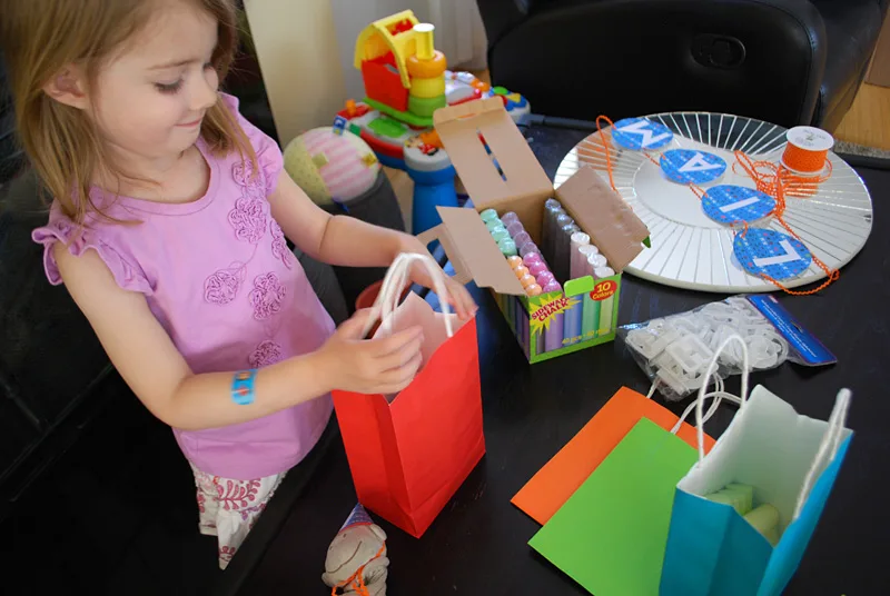 Goodie bags and favor bags idea for kids birthday