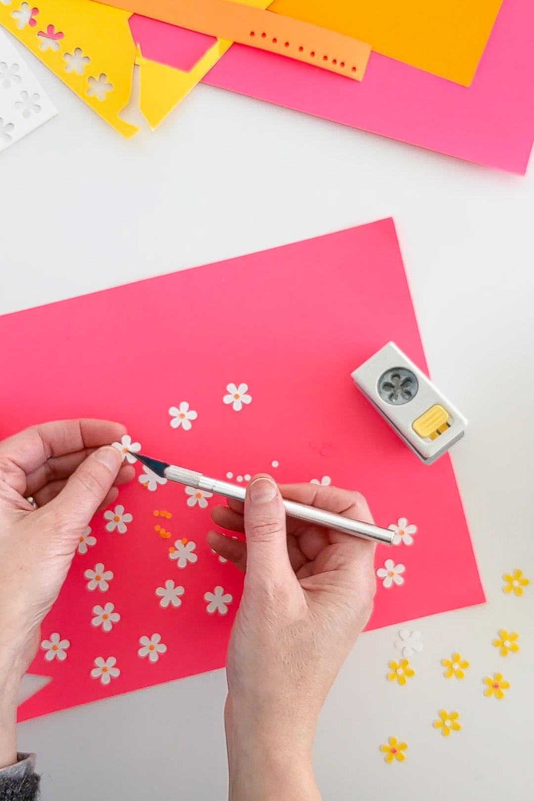 Gluing centers into the middle of paper flowers