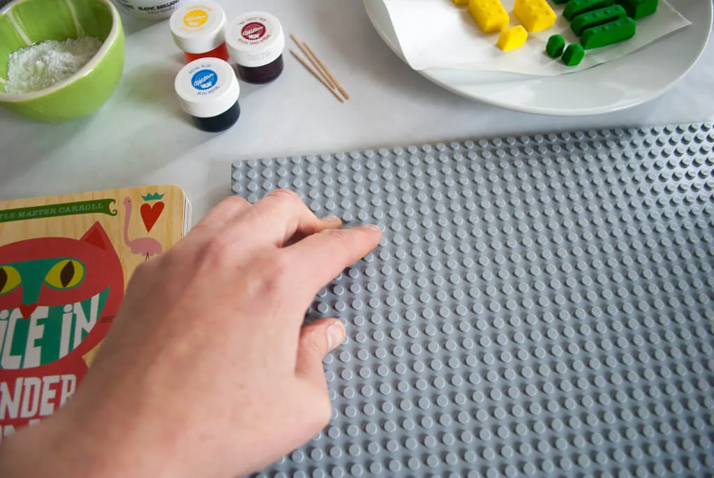 Fondant sales lego bricks