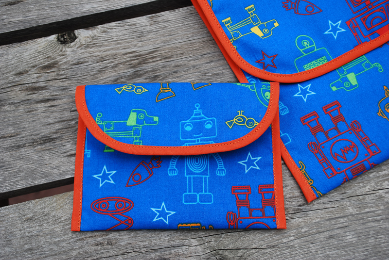 How to sew reusable fabric sandwich and snack bags - Merriment Design