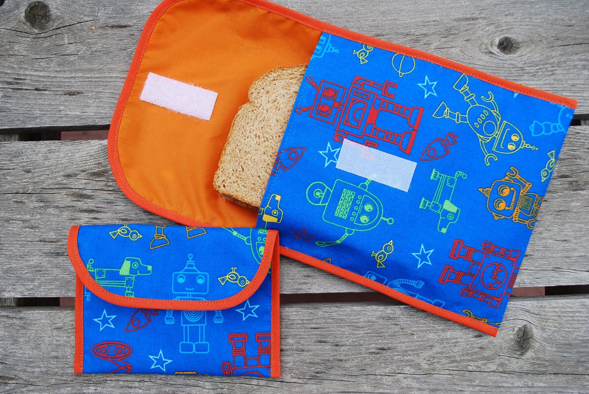 Free sandwich bag and snack bag sewing pattern and tutorial. Use this free sewing pattern and say goodbye to plastic baggies!