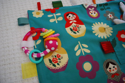 Kid's Travel Toy Blanket with Velcro Loops and Ribbon Tags free DIY tutorial and pattern template